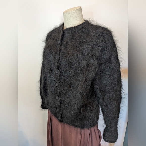 Vintage Hand Knit Mohair Wool Cardigan Sweater Black  Woman's Size 1x 14/16 - Picture 6 of 10